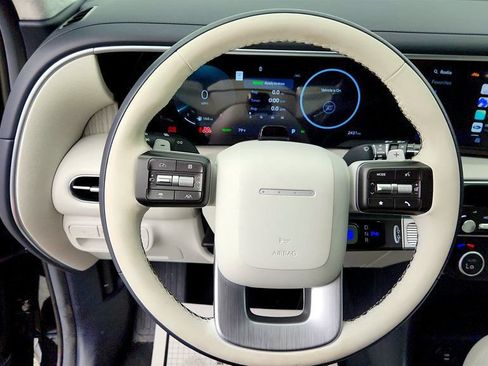 Used 2026 Hyundai Palisade Calligraphy FWD image 13