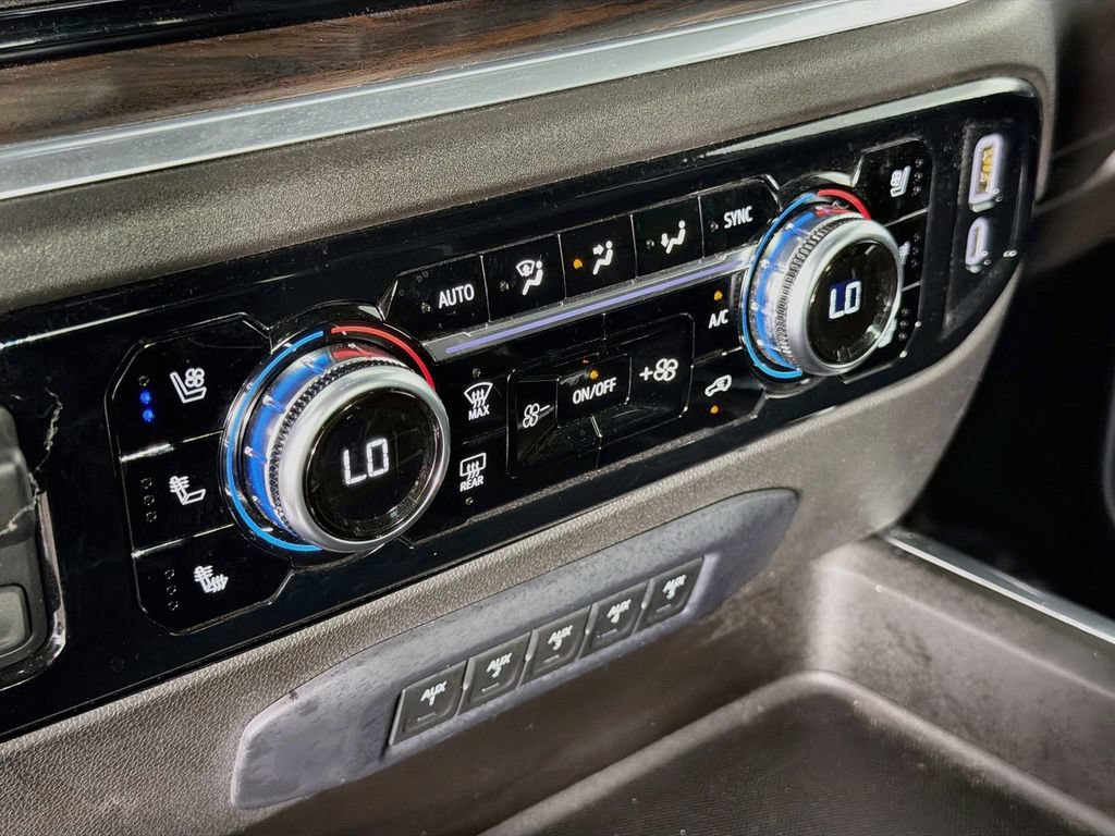 Used 2024 GMC Sierra 2500 SLT w/ SLT Convenience Package AWD/4WD image 16