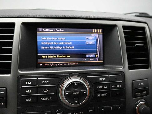 Used 2015 Nissan Armada SL AWD/4WD image 25