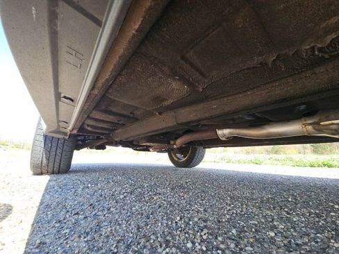 Used 2010 Subaru Forester 2.5X Limited image 19