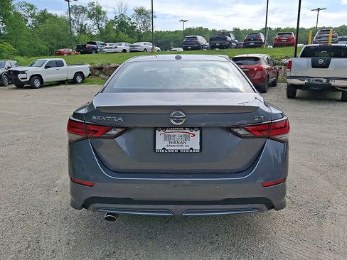 Used 2022 Nissan Sentra SR w/ Electronics Package FWD image 22