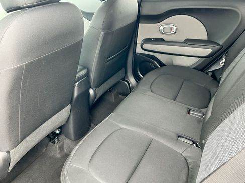 Used 2019 Kia Soul + FWD image 18