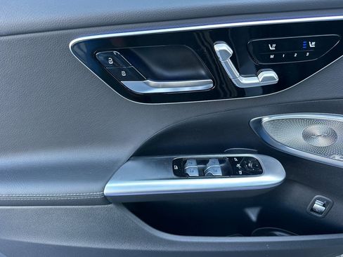 New 2025 Mercedes-Benz C 300 Sedan image 24
