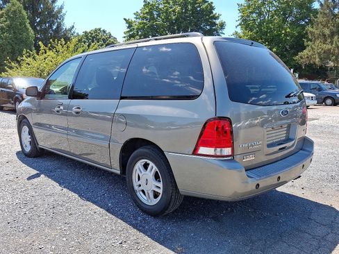 Used 2004 Ford Freestar SEL image 5