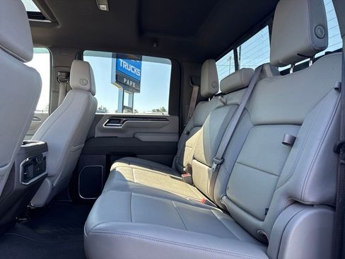 Used 2025 Chevrolet Silverado 2500 LTZ w/ LTZ Premium Package AWD/4WD image 20