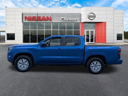 Certified 2024 Nissan Frontier SV w/ SV Convenience Package RWD image 6