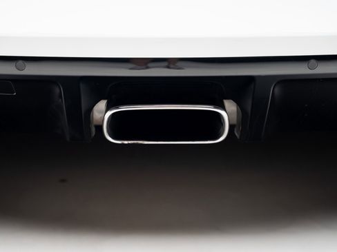 Used 2020 Jaguar F-TYPE Coupe image 32