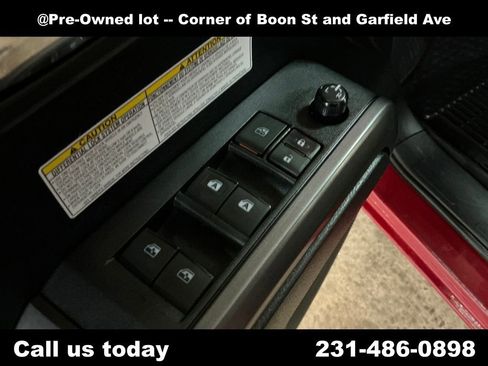 Used 2019 Toyota Tacoma TRD Off-Road w/ Technology Package image 14