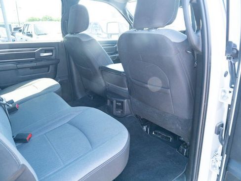 Certified 2024 RAM 2500 Big Horn AWD/4WD image 37