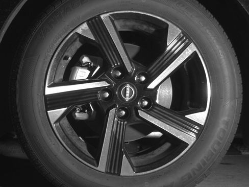 Used 2025 Nissan Sentra SV image 12