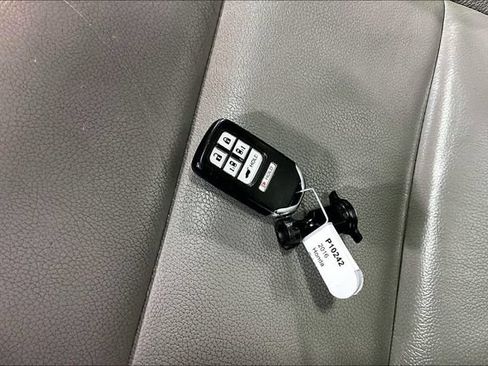 Used 2016 Honda Odyssey EX-L image 31