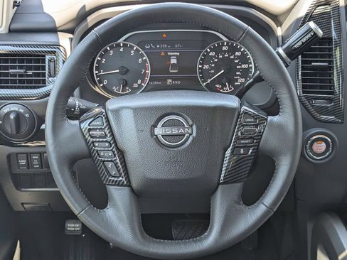 Certified 2024 Nissan Titan SV w/ SV Convenience Package RWD image 20