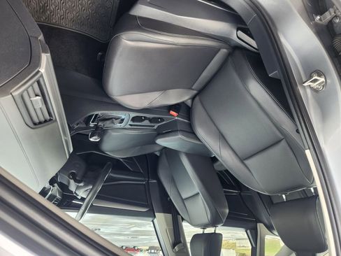 Used 2020 Volkswagen Jetta SE w/ SE Cold Weather Package image 14