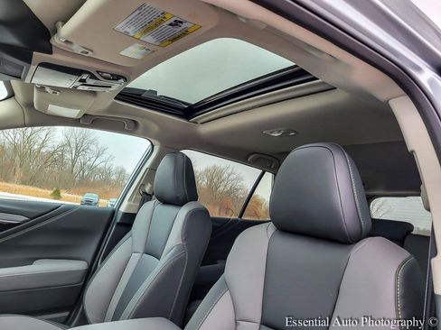 Certified 2025 Subaru Outback Onyx Edition image 10