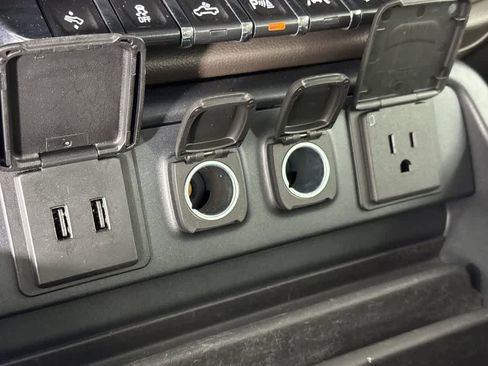 Used 2018 GMC Sierra 1500 SLT image 42