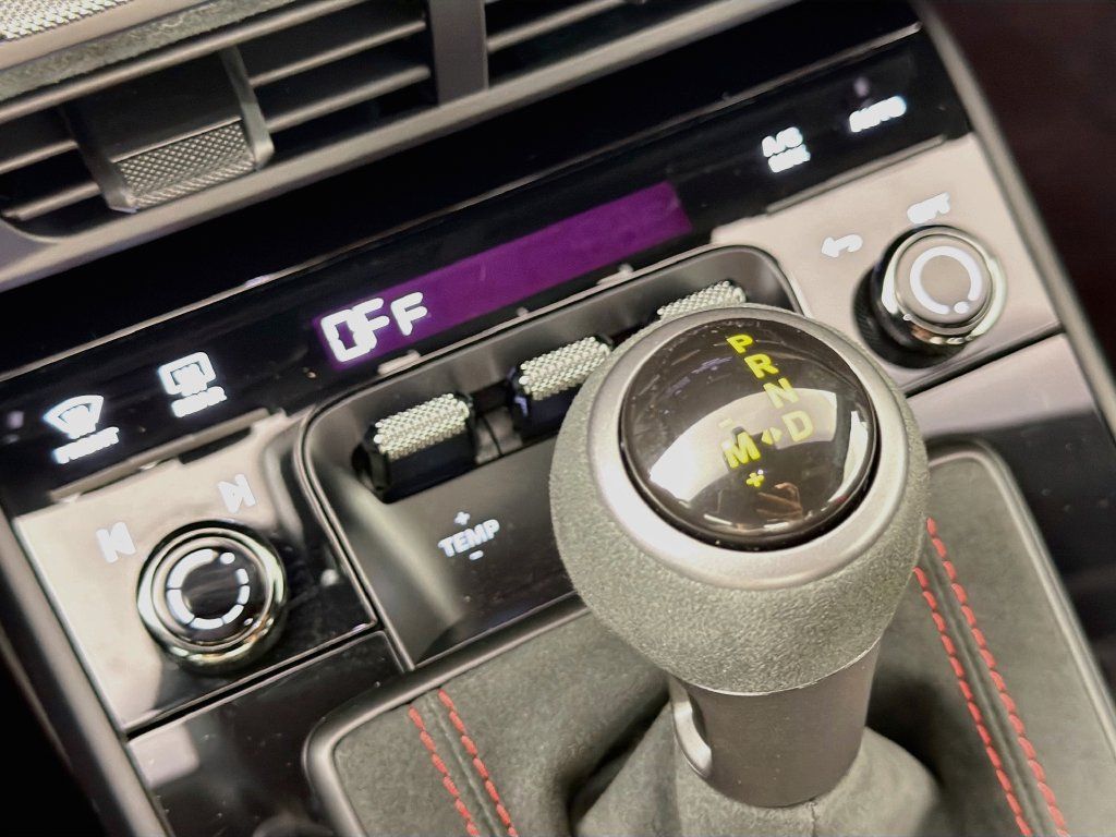 Used 2026 Porsche 911 GT3 RWD image 17