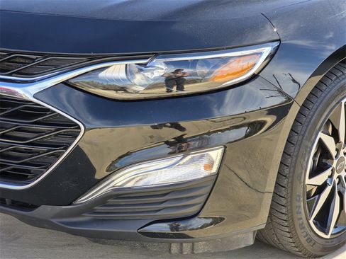 Used 2022 Chevrolet Malibu RS image 6