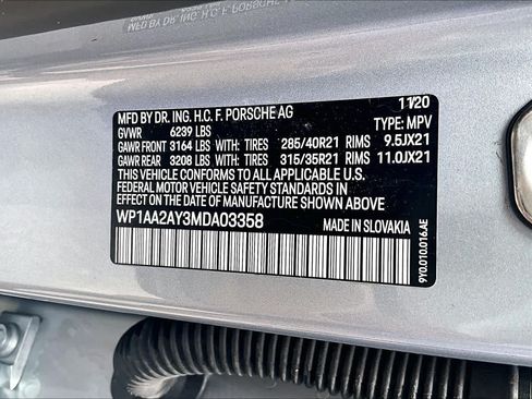 Used 2021 Porsche Cayenne AWD/4WD image 50