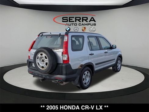 Used 2005 Honda CR-V LX image 3