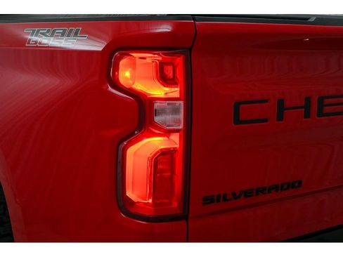 Used 2020 Chevrolet Silverado 1500 LT Trail Boss image 22