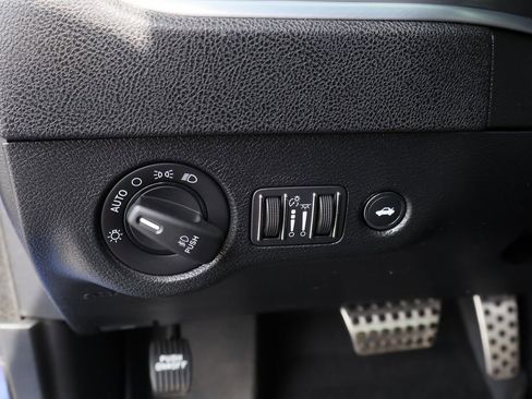 Used 2022 Dodge Charger Scat Pack w/ Dynamics Package image 11