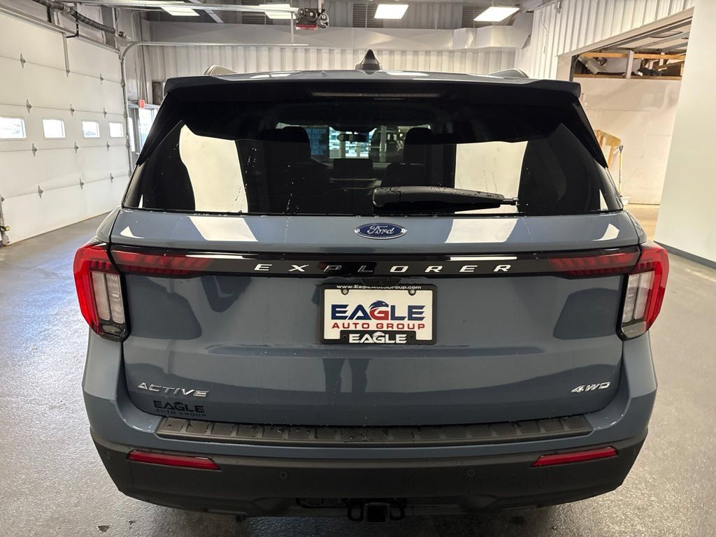 New 2026 Ford Explorer Active AWD/4WD image 9