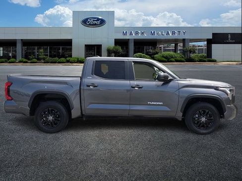 Used 2024 Toyota Tundra SR5 RWD image 6