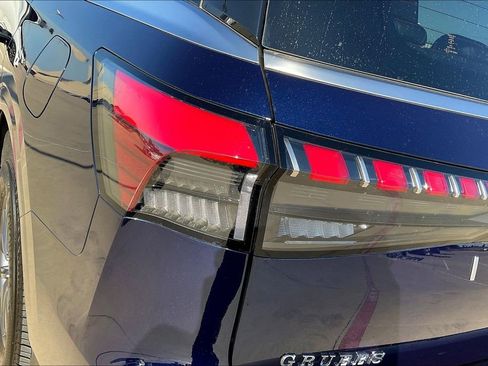 Certified 2025 INFINITI QX80 Pure image 42