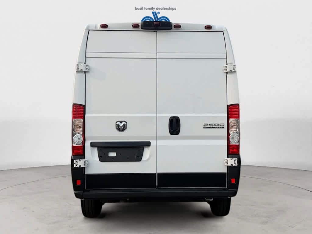 Used 2026 RAM ProMaster 2500 w/ Convenience Group FWD image 8