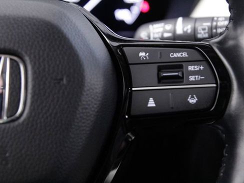 Certified 2024 Honda HR-V EX-L image 28