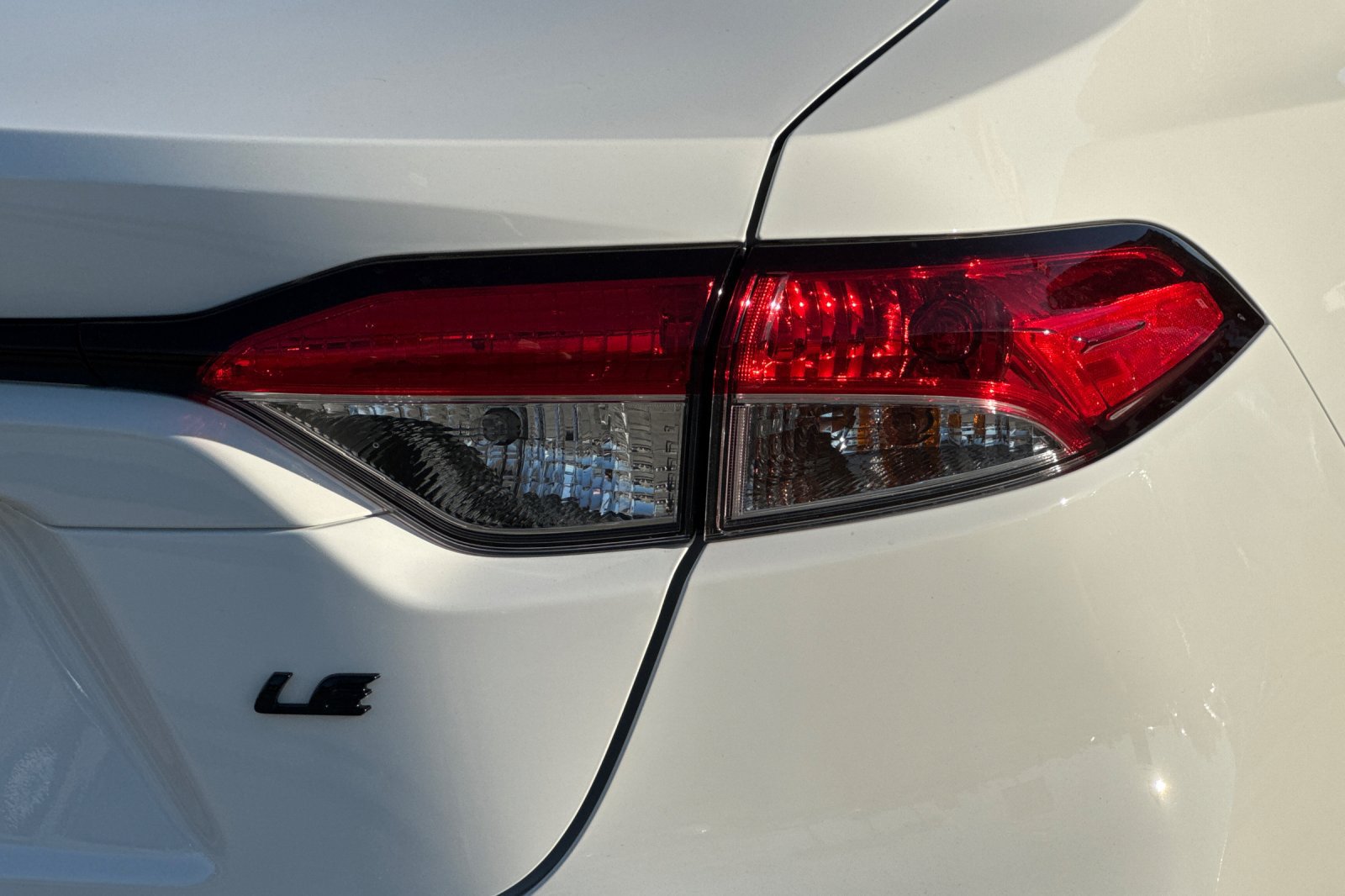 New 2027 Toyota Corolla LE FWD image 30