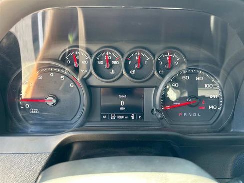 Certified 2024 Chevrolet Silverado 2500 Custom w/ Custom Value Package image 35