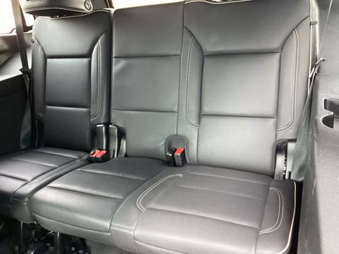 Used 2024 Chevrolet Tahoe Premier image 16