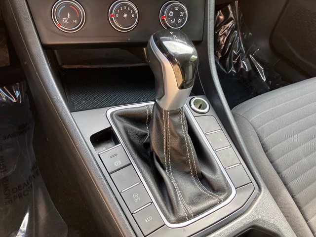 Used 2024 Volkswagen Jetta S FWD image 23