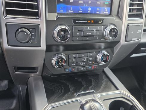 Used 2020 Ford F150 Platinum AWD/4WD image 24