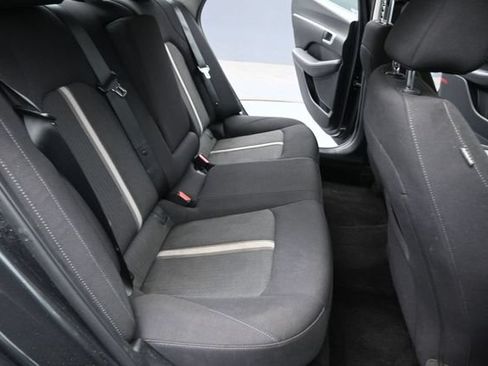 Used 2025 Hyundai Sonata SEL FWD image 12