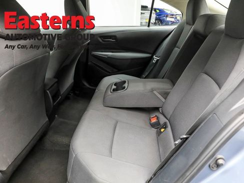 Used 2022 Toyota Corolla LE image 20