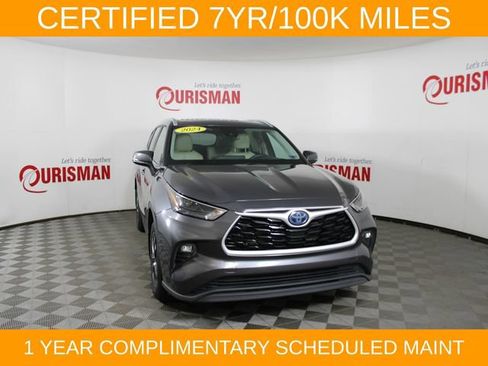 Used 2024 Toyota Highlander XLE AWD/4WD image 11
