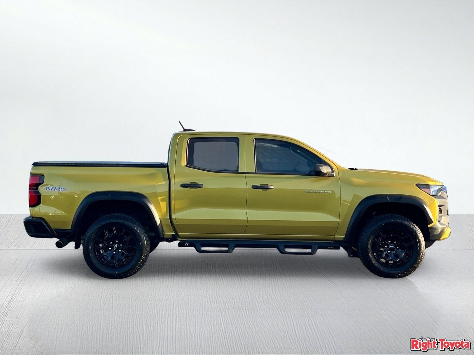 Used 2023 Chevrolet Colorado Trail Boss AWD/4WD image 7