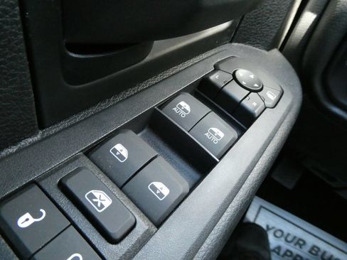 New 2026 RAM 3500 Tradesman AWD/4WD image 17