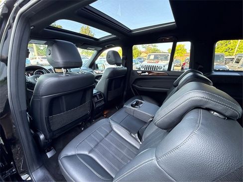 Used 2018 Mercedes-Benz GLS 450 4MATIC image 39