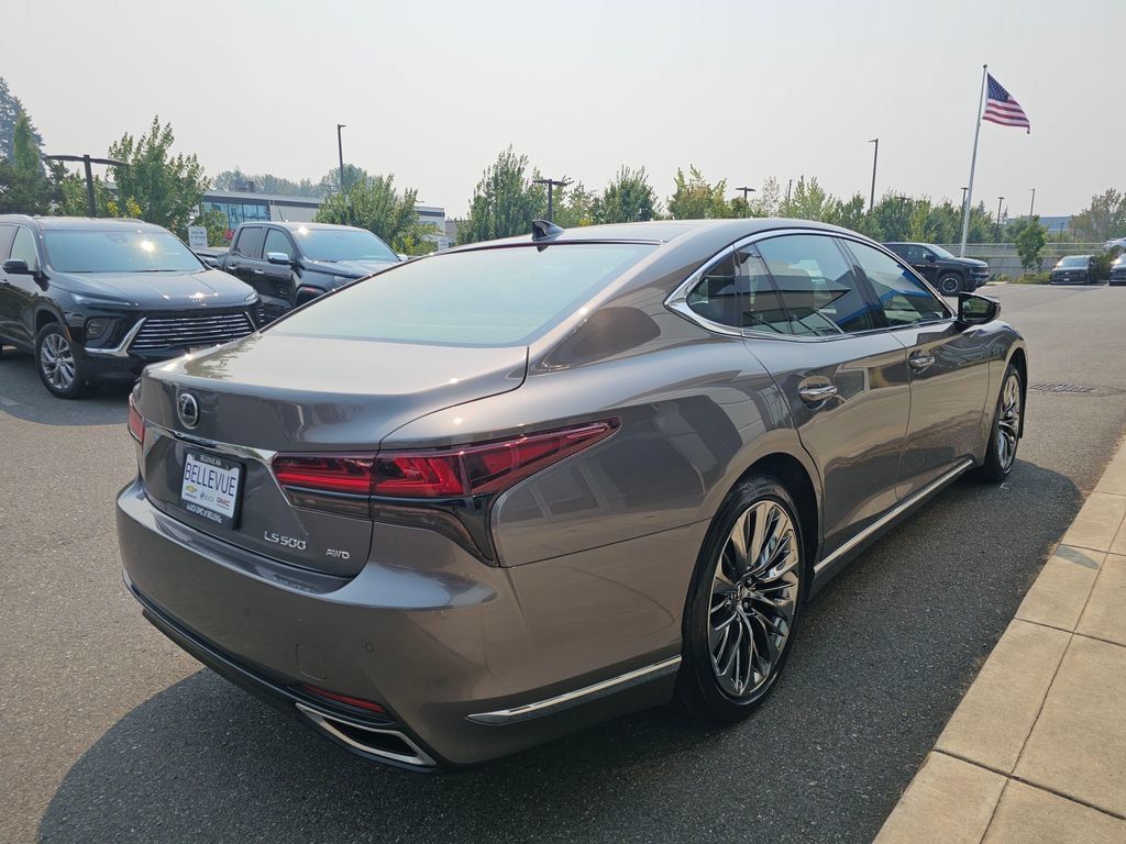 Used 2021 Lexus LS 500 AWD w/ Interior Upgrade Package image 7
