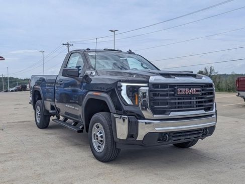 New 2025 GMC Sierra 2500 Pro w/ Convenience Package image 5