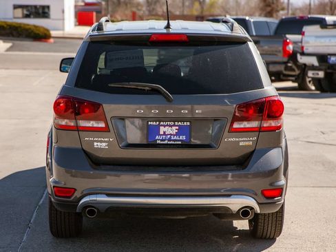 Used 2017 Dodge Journey Crossroad FWD image 6