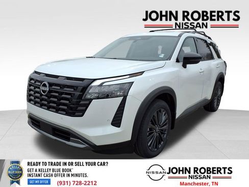 New 2026 Nissan Pathfinder SL w/ SL Premium Package AWD/4WD image 13