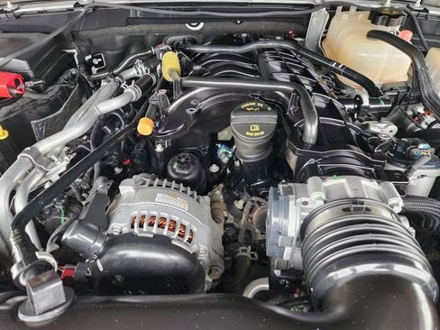 Used 2022 Jeep Gladiator Rubicon w/ Cold Weather Group image 32