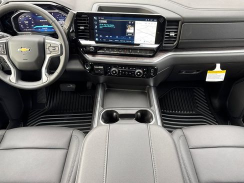 New 2026 Chevrolet Silverado 2500 LTZ w/ LTZ Premium Package image 12