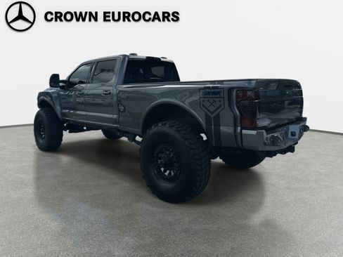 Used 2022 Ford F350 Lariat w/ Lariat Ultimate Package AWD/4WD image 5