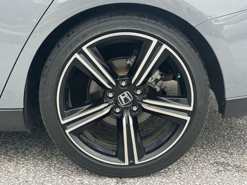 Used 2024 Honda Accord Sport image 12