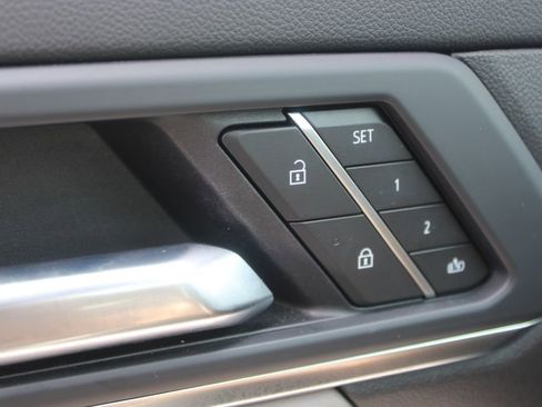 Used 2025 GMC Terrain Elevation w/ Elevation Premium Package AWD/4WD image 47